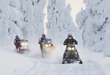 skotrar_vinter